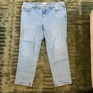 Classic Light Blue Women's Jeans